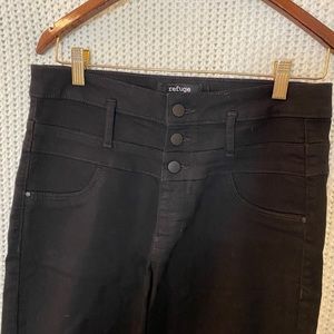 High waisted black jeans